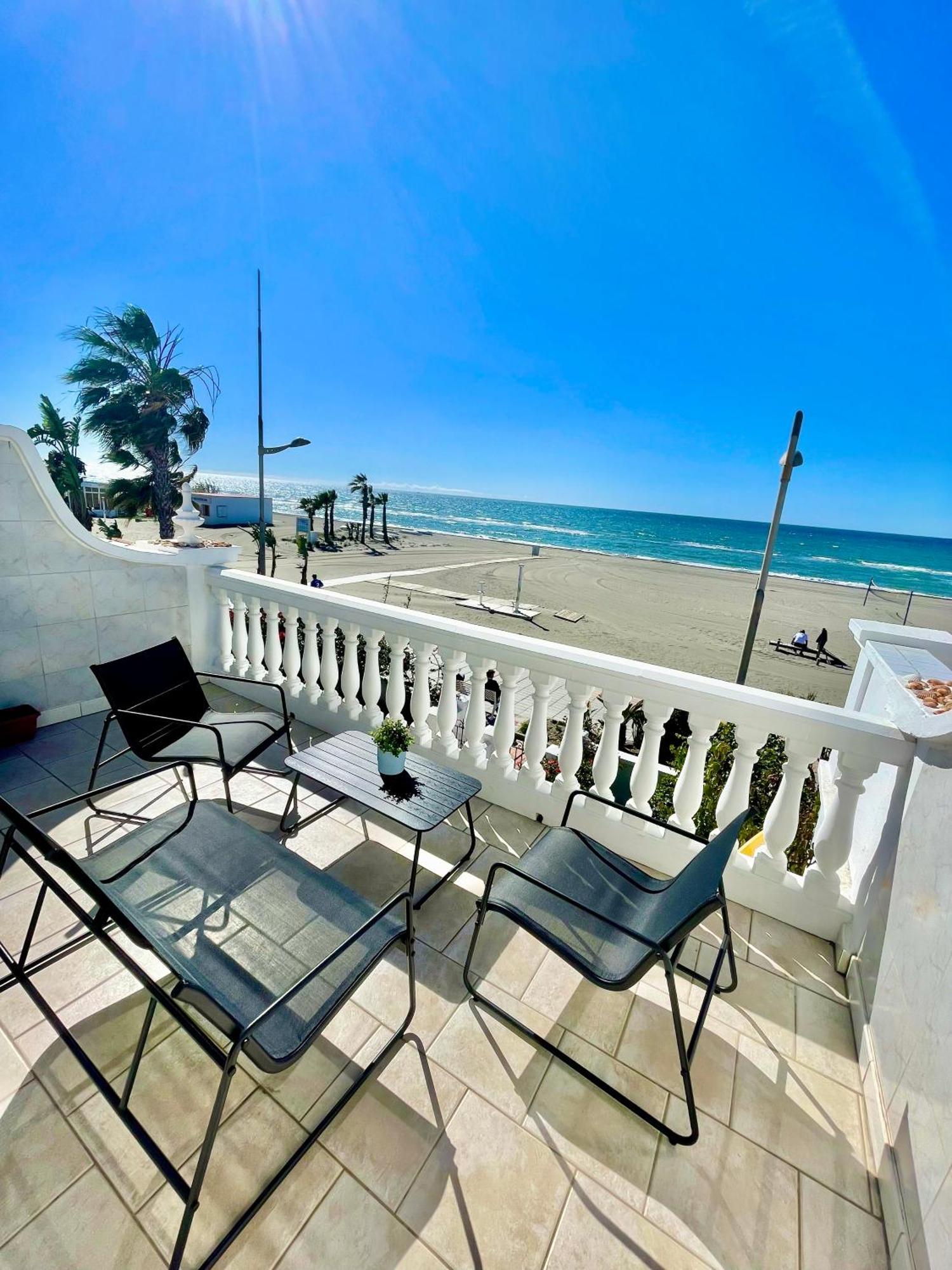 Apartamento Frontal Al Mar - Torrox Costa Екстер'єр фото