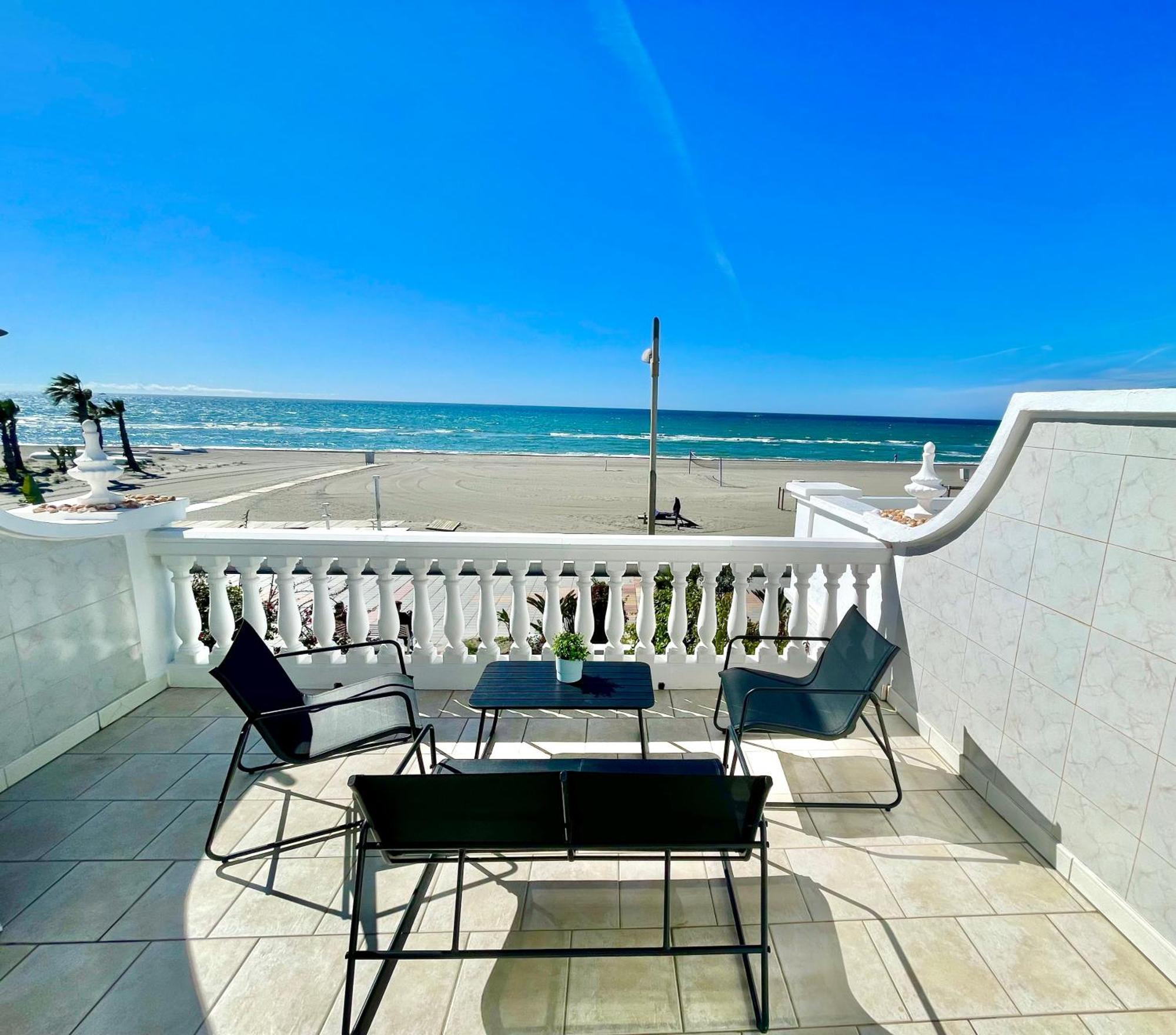 Apartamento Frontal Al Mar - Torrox Costa Екстер'єр фото