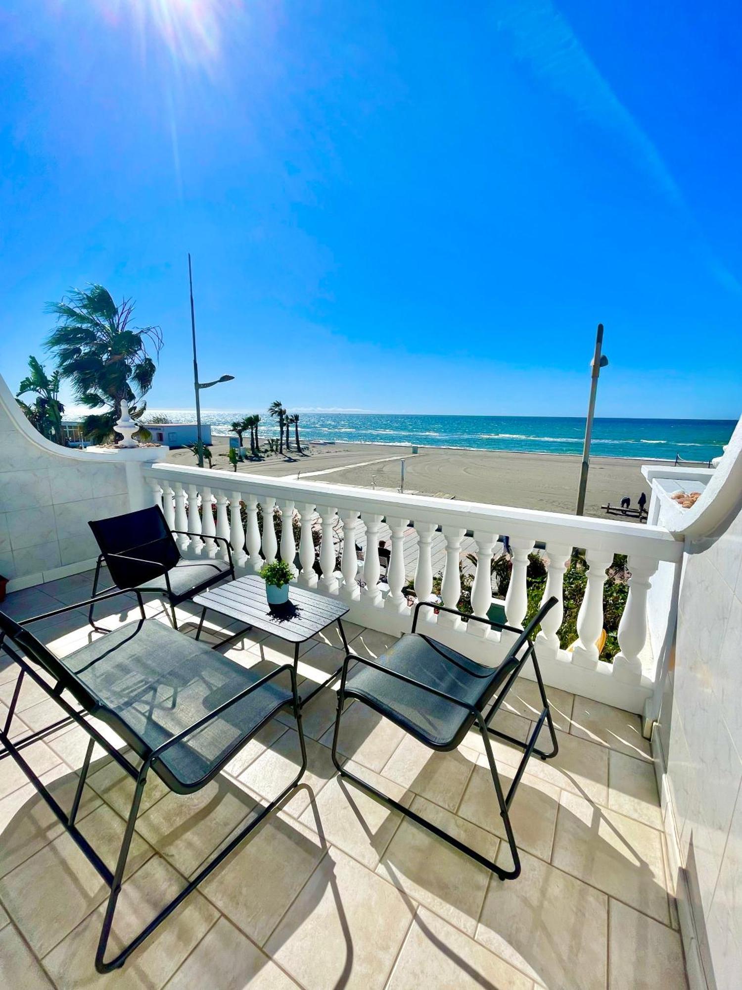 Apartamento Frontal Al Mar - Torrox Costa Екстер'єр фото